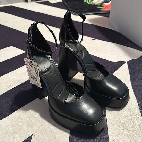 🆕 BNWT Zara Platform Mary Jane **SOLD OUT EVERYWHERE** - Picture 1 of 3